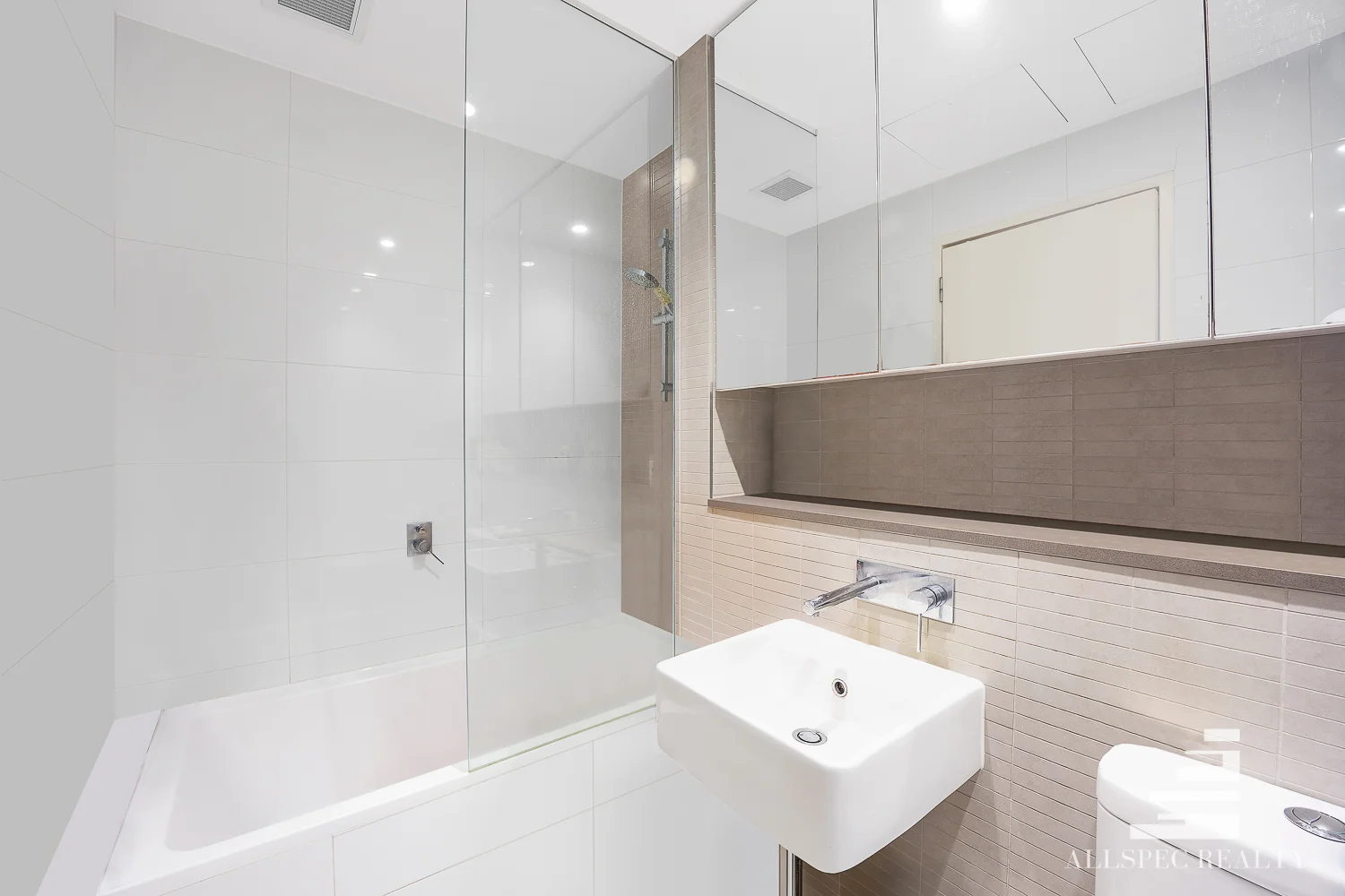Additional image 7 of 905/5 Brodie Spark Drive, Wolli Creek NSW 2205