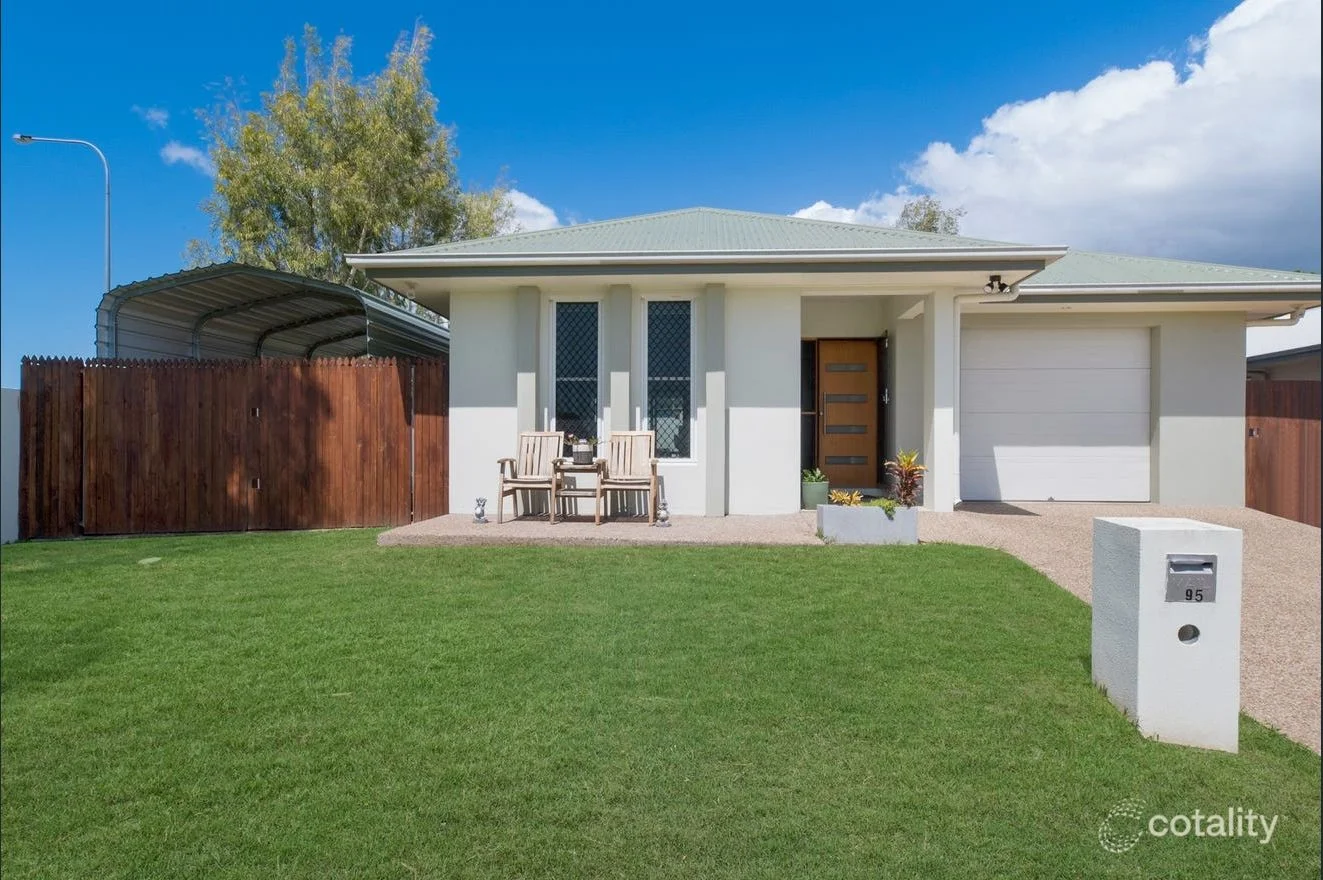 95 Monolith Cct, Cosgrove QLD 4818 photo 2