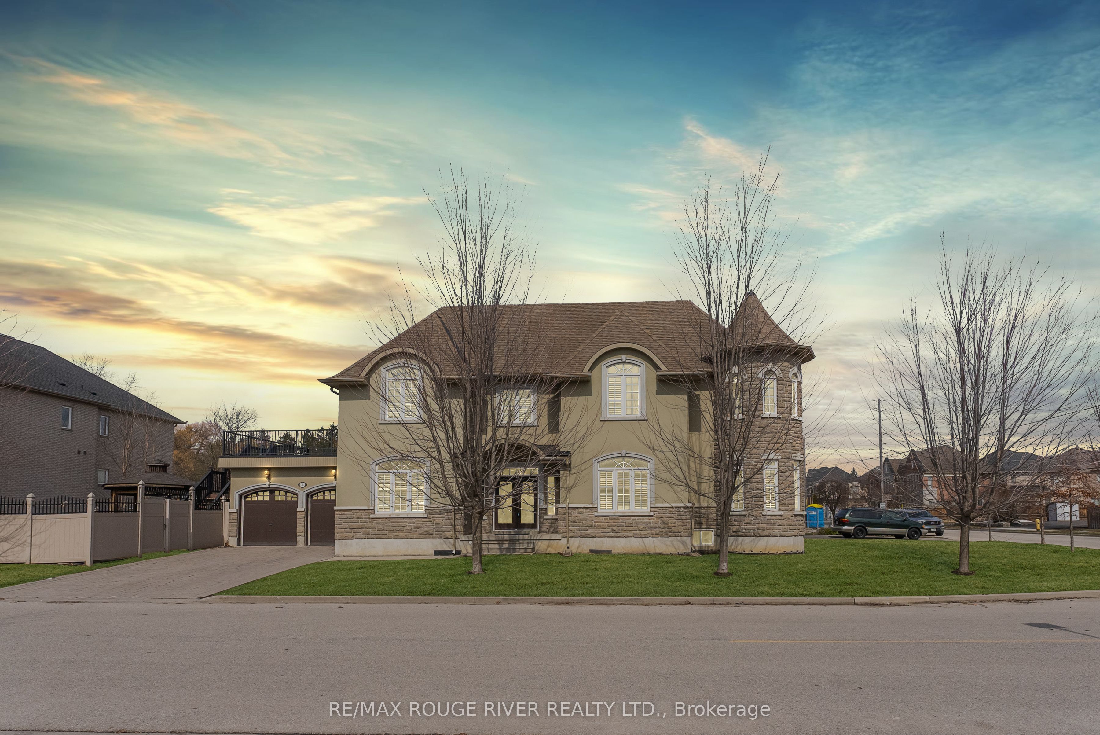 1784 Fairport Road, Pickering, ON, L1V 1T3