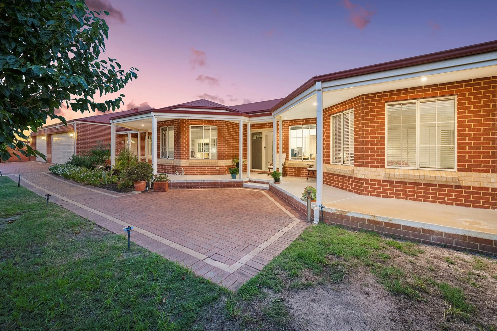 3 Thomasia Street, Huntingdale WA 6110