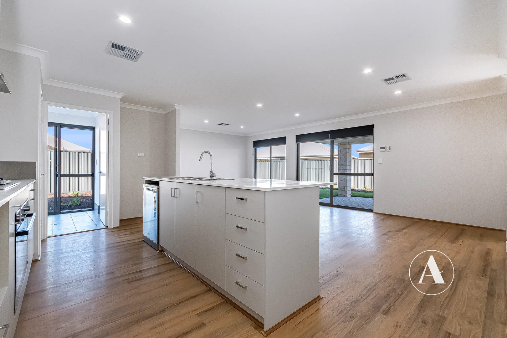Additional image 4 of 18 Inbat Court, Dudley Park WA 6210