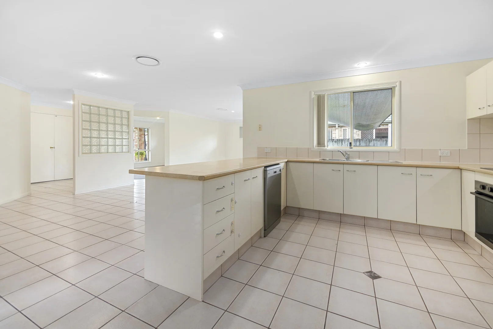 Additional image 27 of 34 Chippendale Crescent, Currumbin Waters QLD 4223