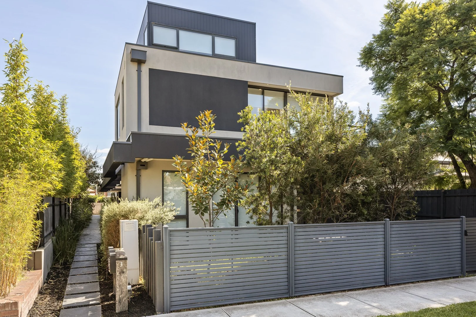 2/3 Bond Street, Caulfield North VIC 3161