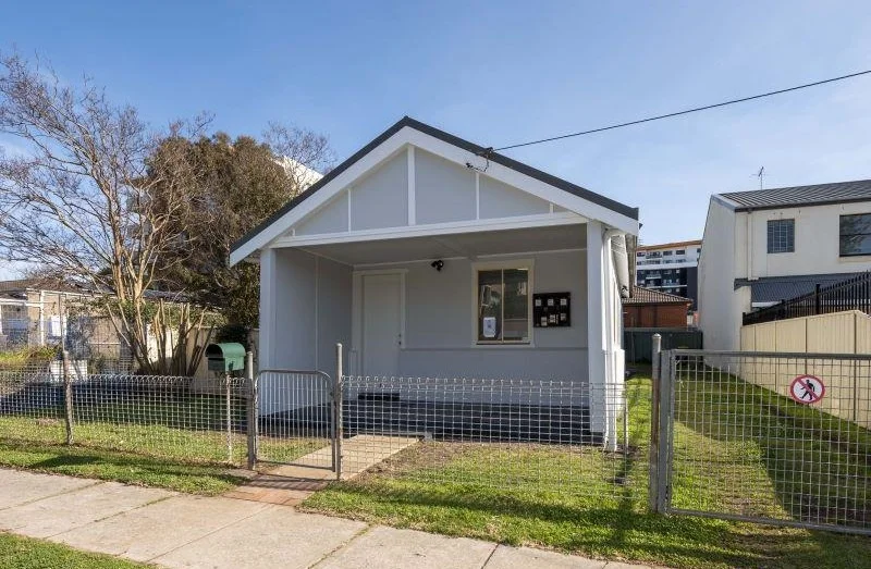 15 Iolanthe Street, Campbelltown NSW 2560