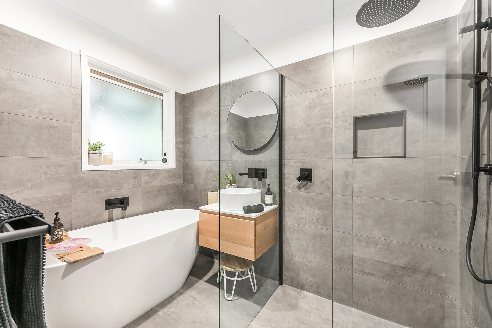 Additional image 5 of 2 Nalinga Court, Warranwood VIC 3134
