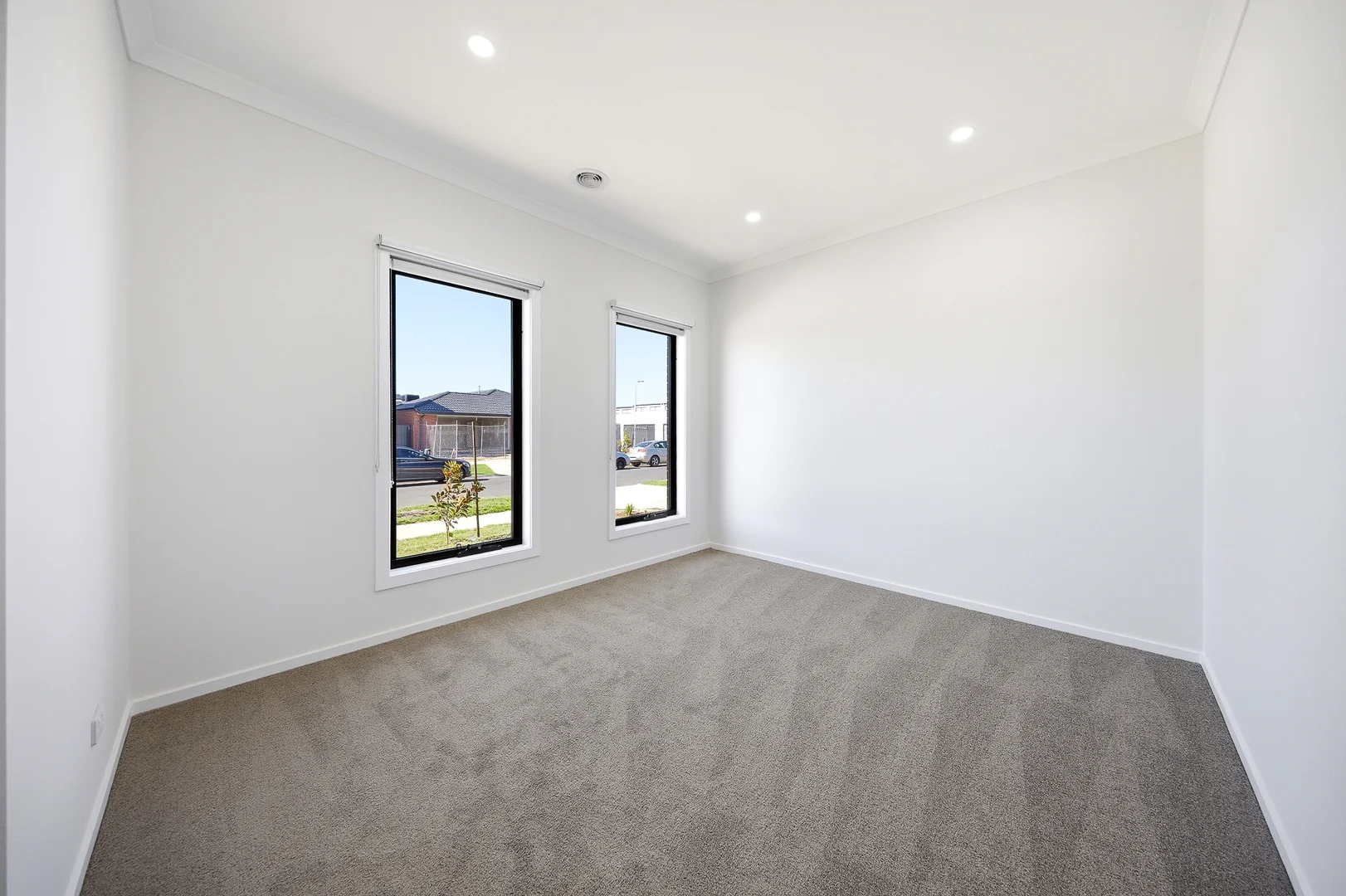 Additional image 2 of 33 Royal Mile Avenue, Berwick VIC 3806