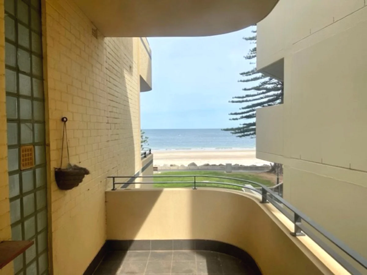 Additional image 20 of 4/18A South Esplanade, Glenelg SA 5045