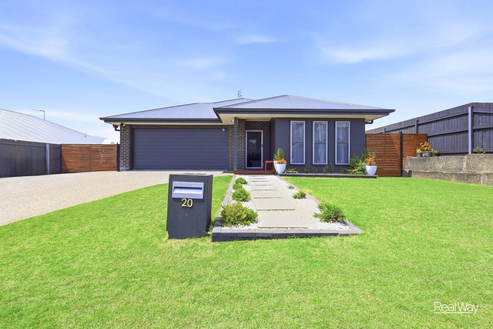 20 Surita Street, Cotswold Hills QLD 4350