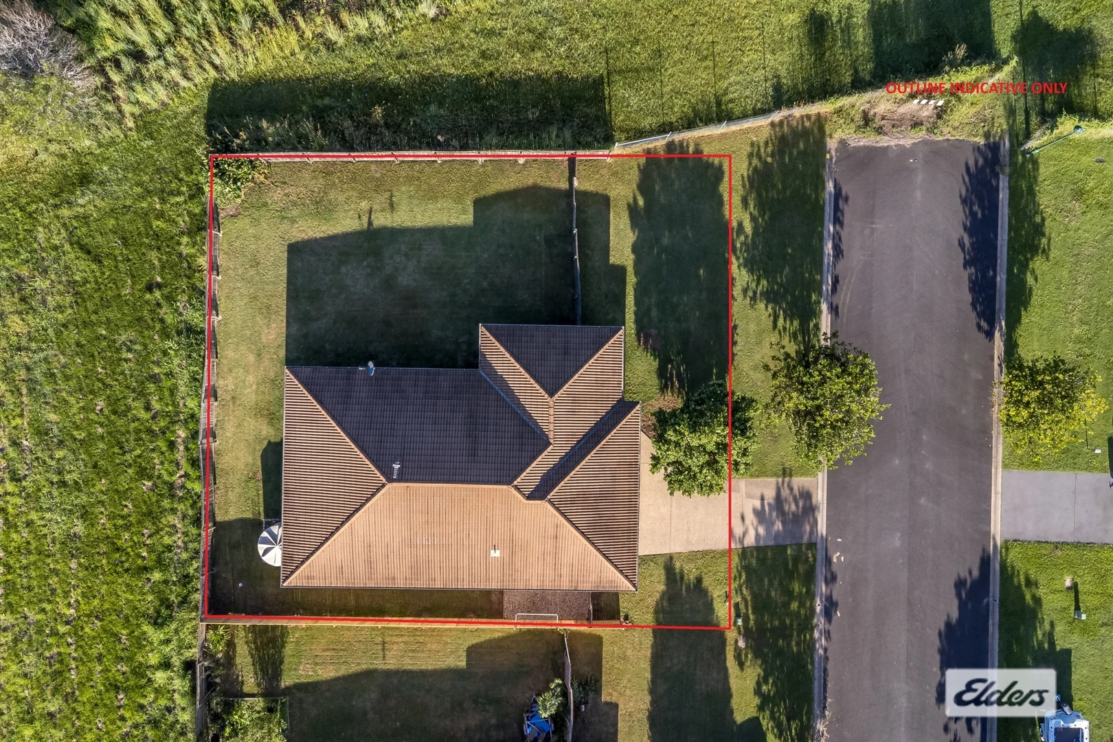 80 Douglas Mcinnes Drive, Laidley QLD 4341 photo 2