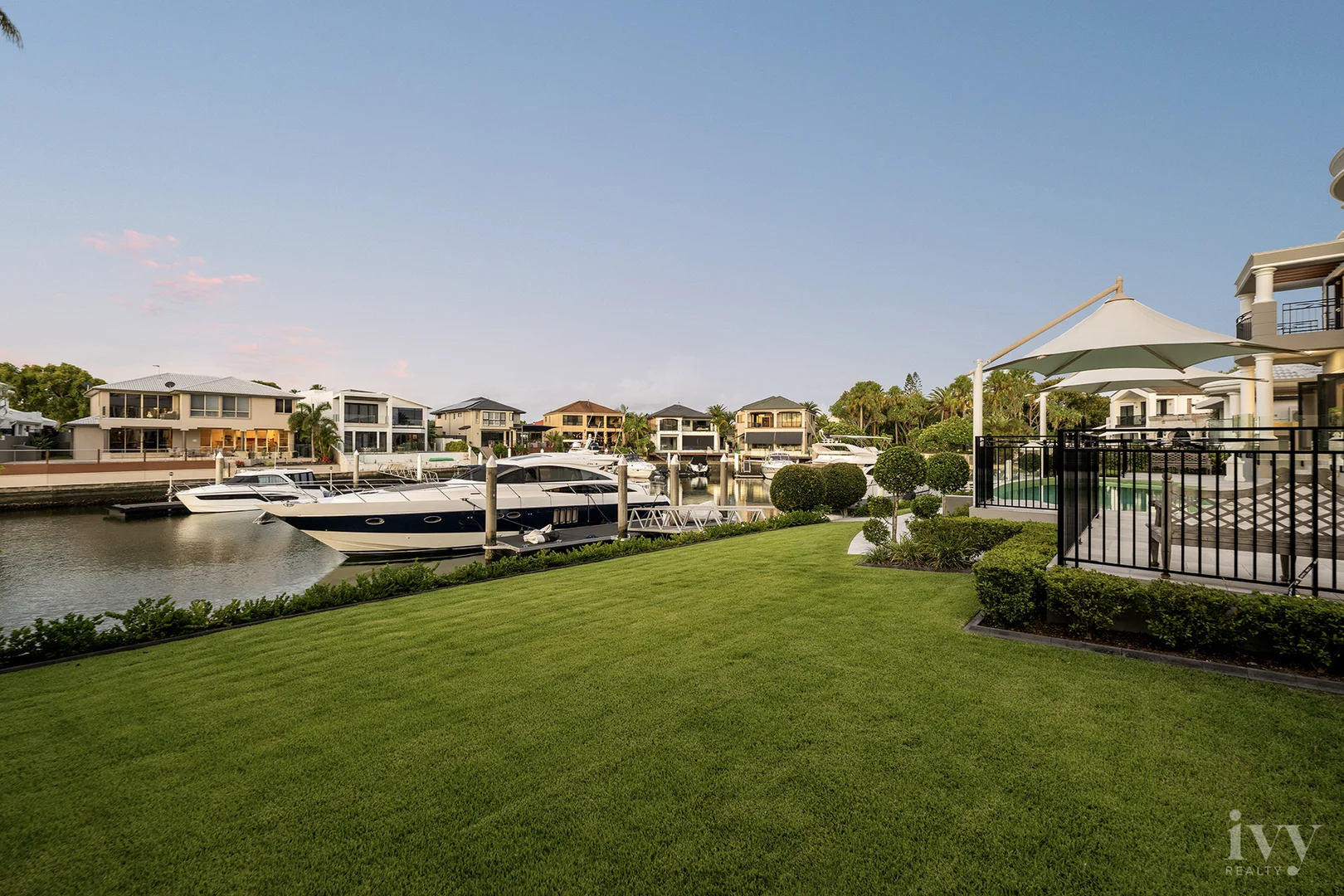 Additional image 15 of 5-7 Queen Guineveres Place, Sovereign Islands QLD 4216