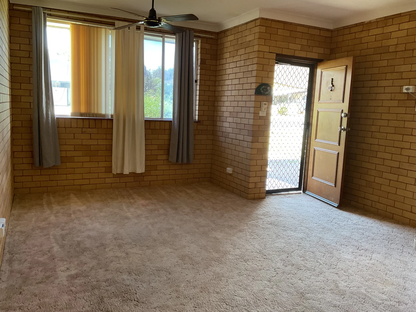Additional image 2 of 1/68 Petra Avenue, Tamworth NSW 2340