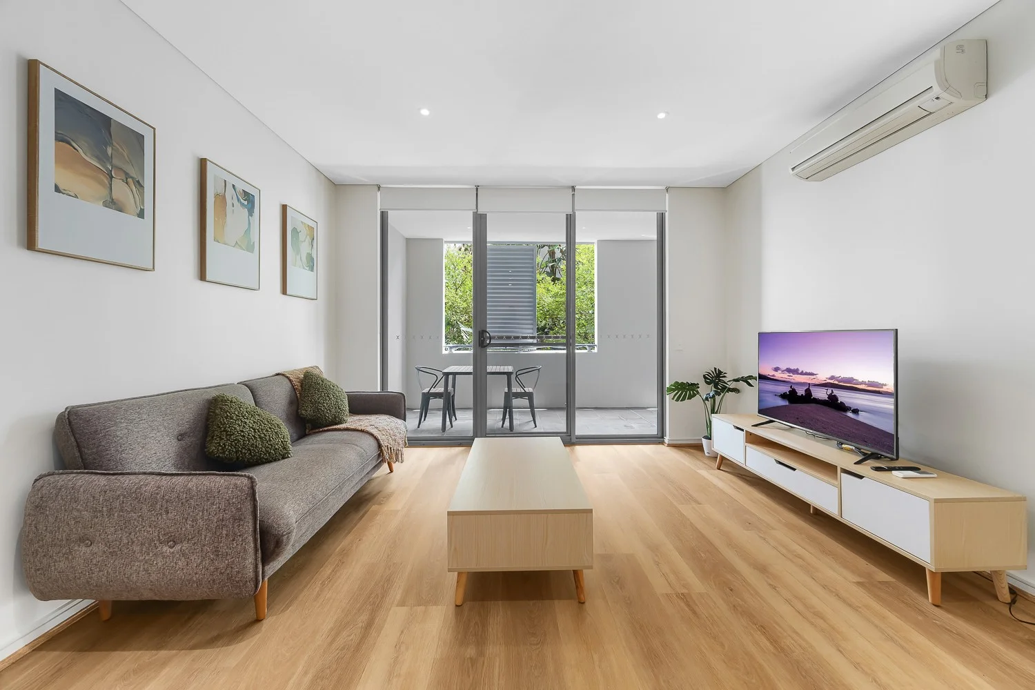 55/54A Blackwall Point Road, Chiswick NSW 2046