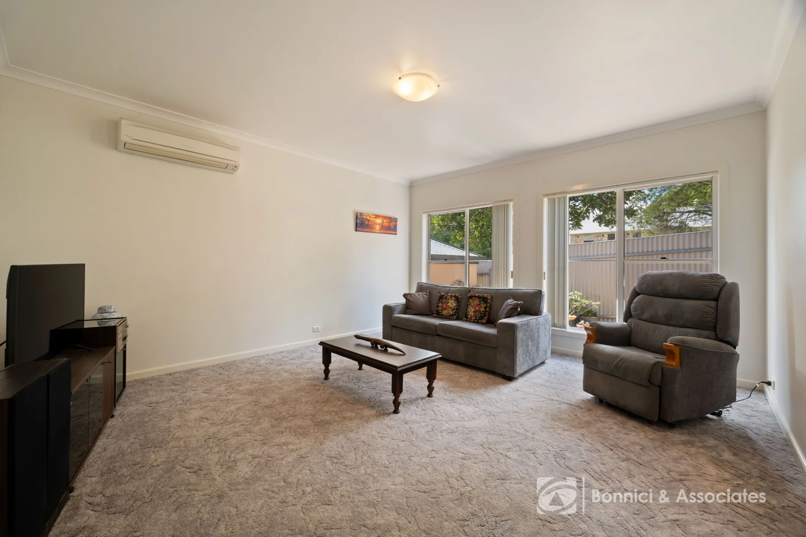 Additional image 3 of 2/9 Priory Lane, Beechworth VIC 3747