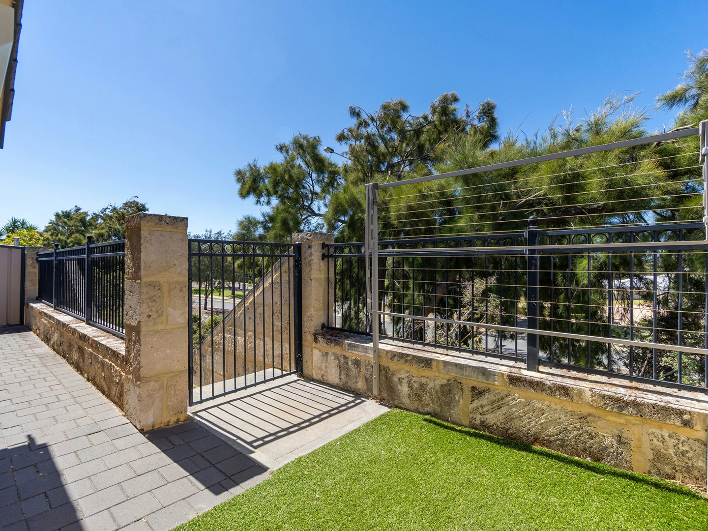 4 Miami Lane, Clarkson WA 6030 photo 5