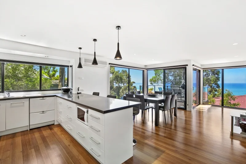 Additional image 5 of 3/26 Hopetoun Terrace, Lorne VIC 3232