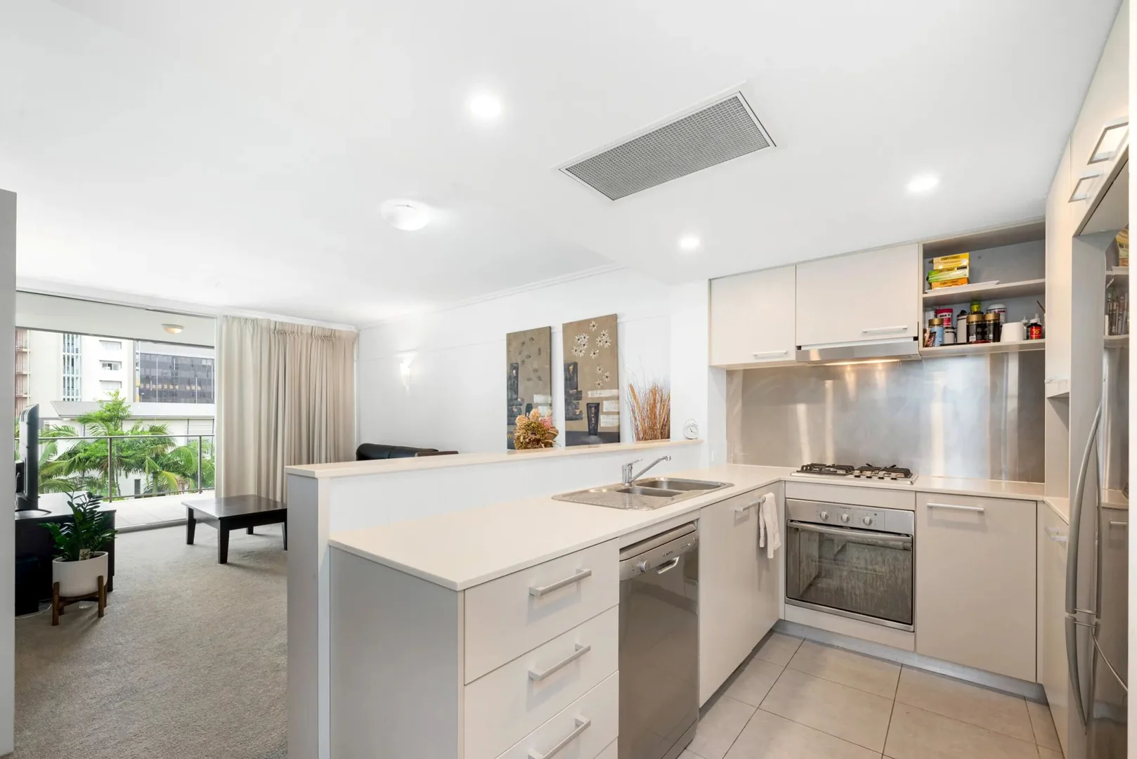 Additional image 3 of 228/51 Hope St, Spring Hill QLD 4000