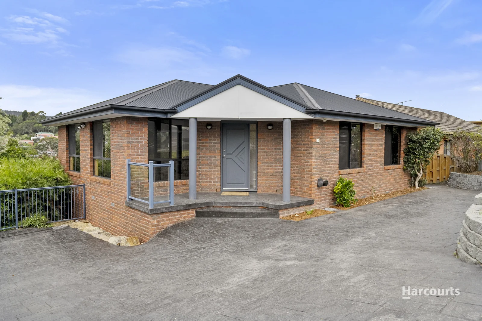 34 St Helens Street, Lindisfarne TAS 7015