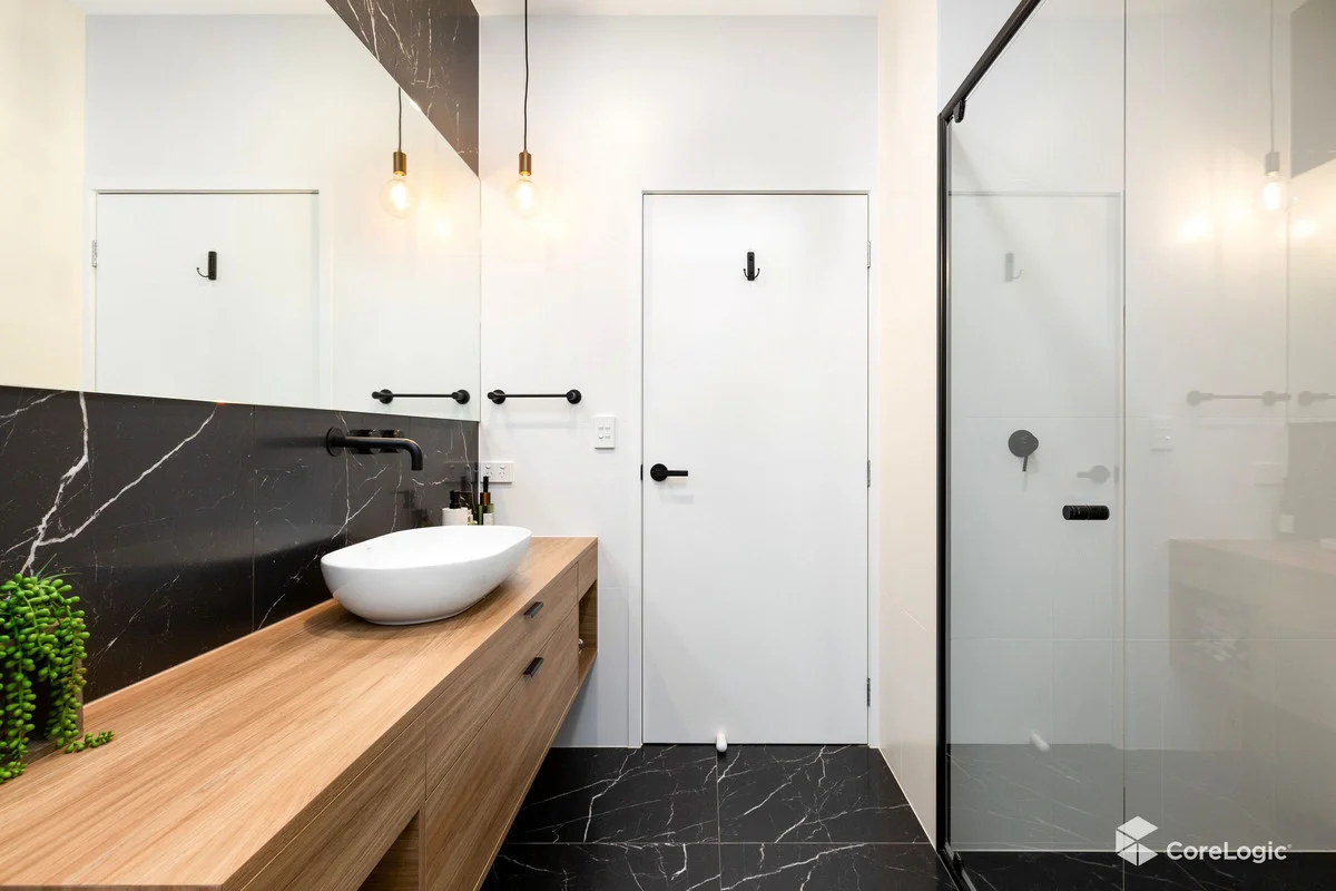 Additional image 14 of 1/5 Newton Street, Coorparoo QLD 4151