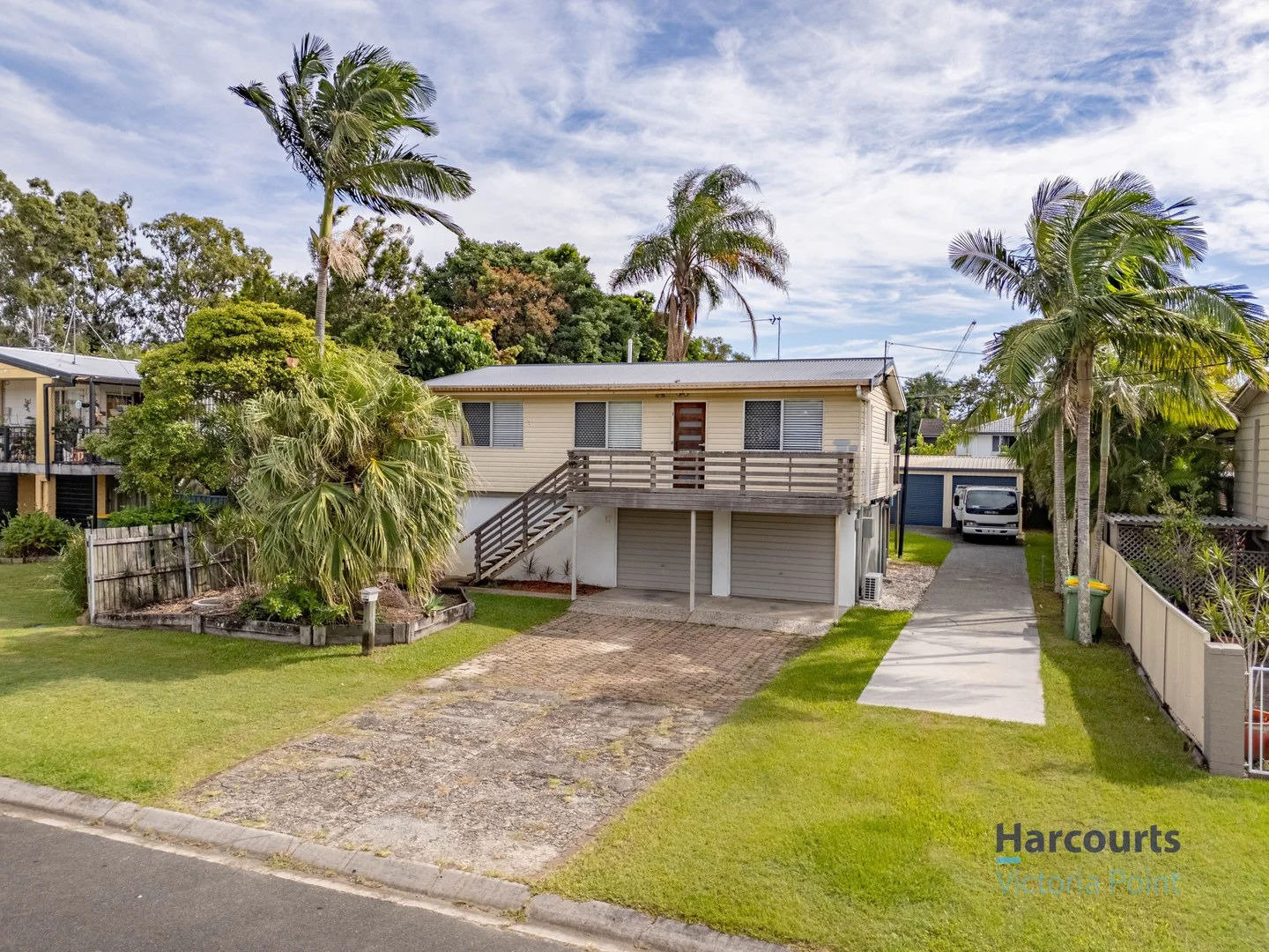 17 Onslow Street, Nerang QLD 4211