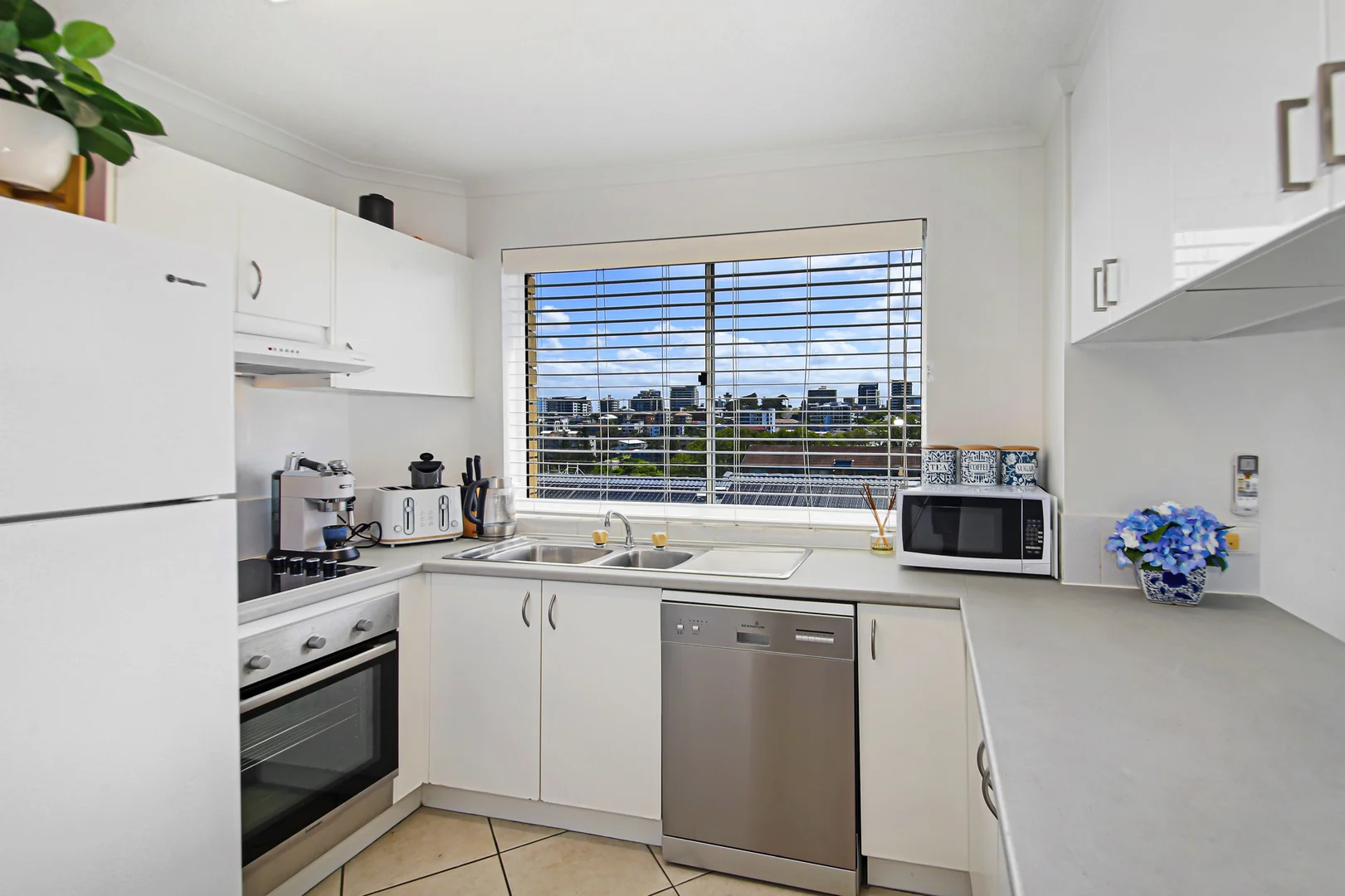 Additional image 2 of 13/33 Burgess Street, Kings Beach QLD 4551