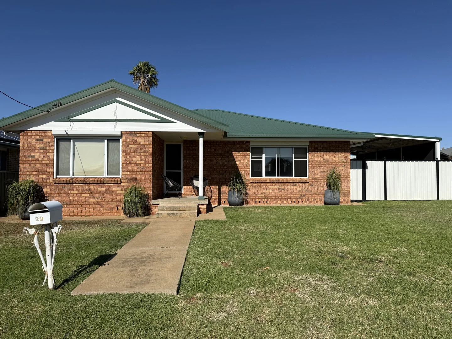 29 Best Street, Parkes NSW 2870