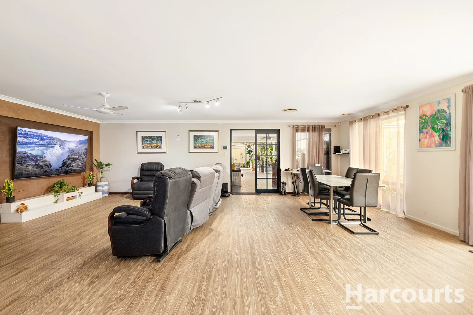 Additional image 6 of 2 Darwin Terrace, Dudley Park WA 6210