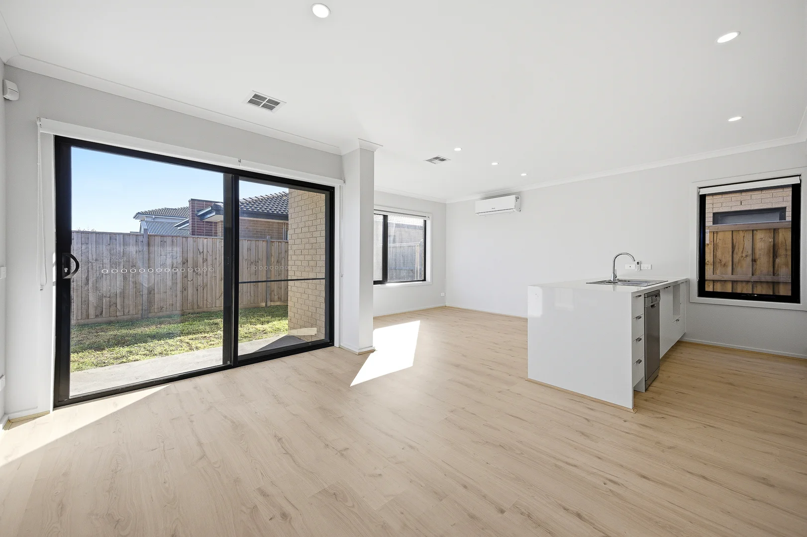 Additional image 5 of 14 Sicily Road, Clyde VIC 3978