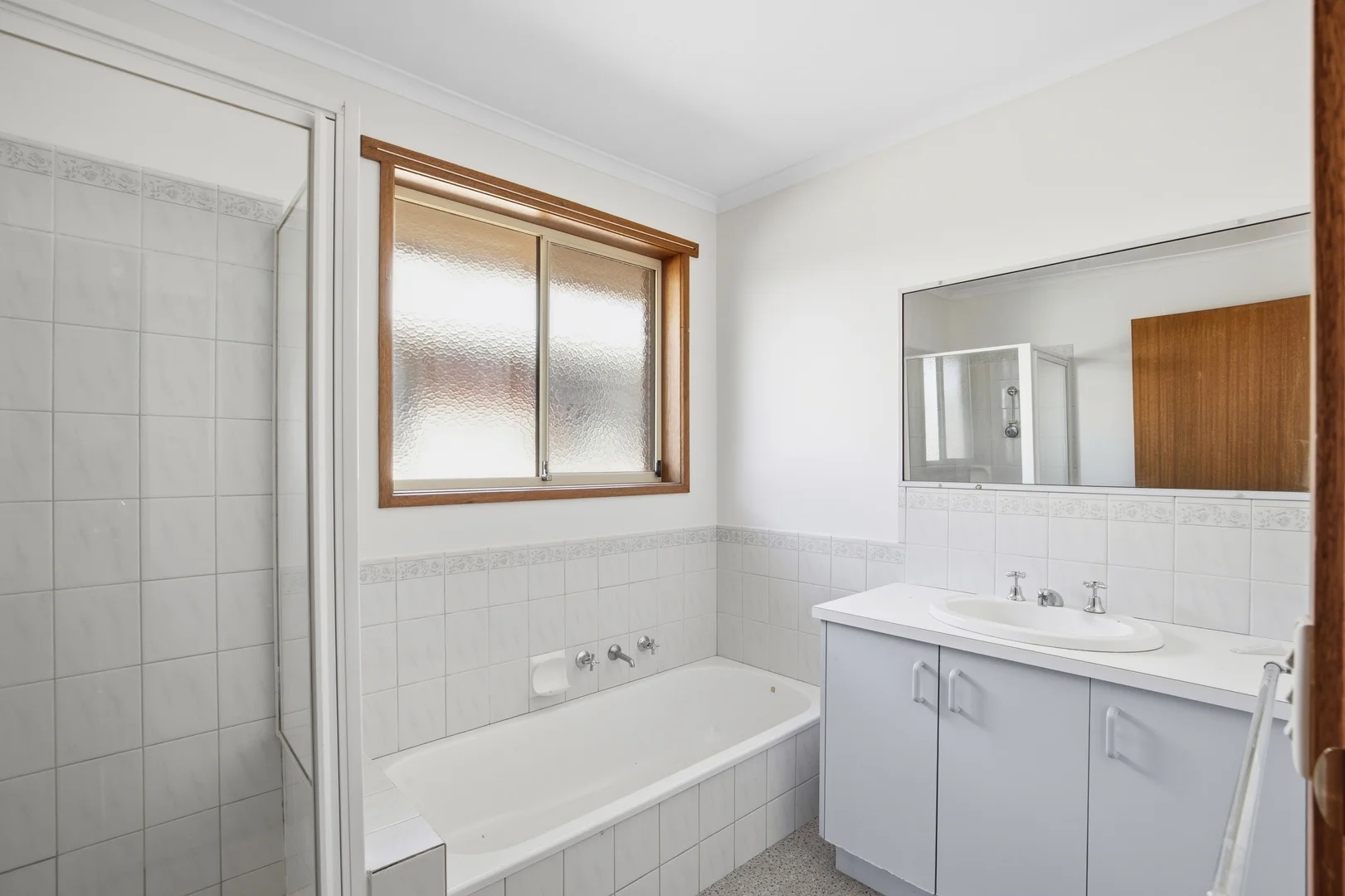 Additional image 7 of 2/808 La Trobe Street, Redan VIC 3350