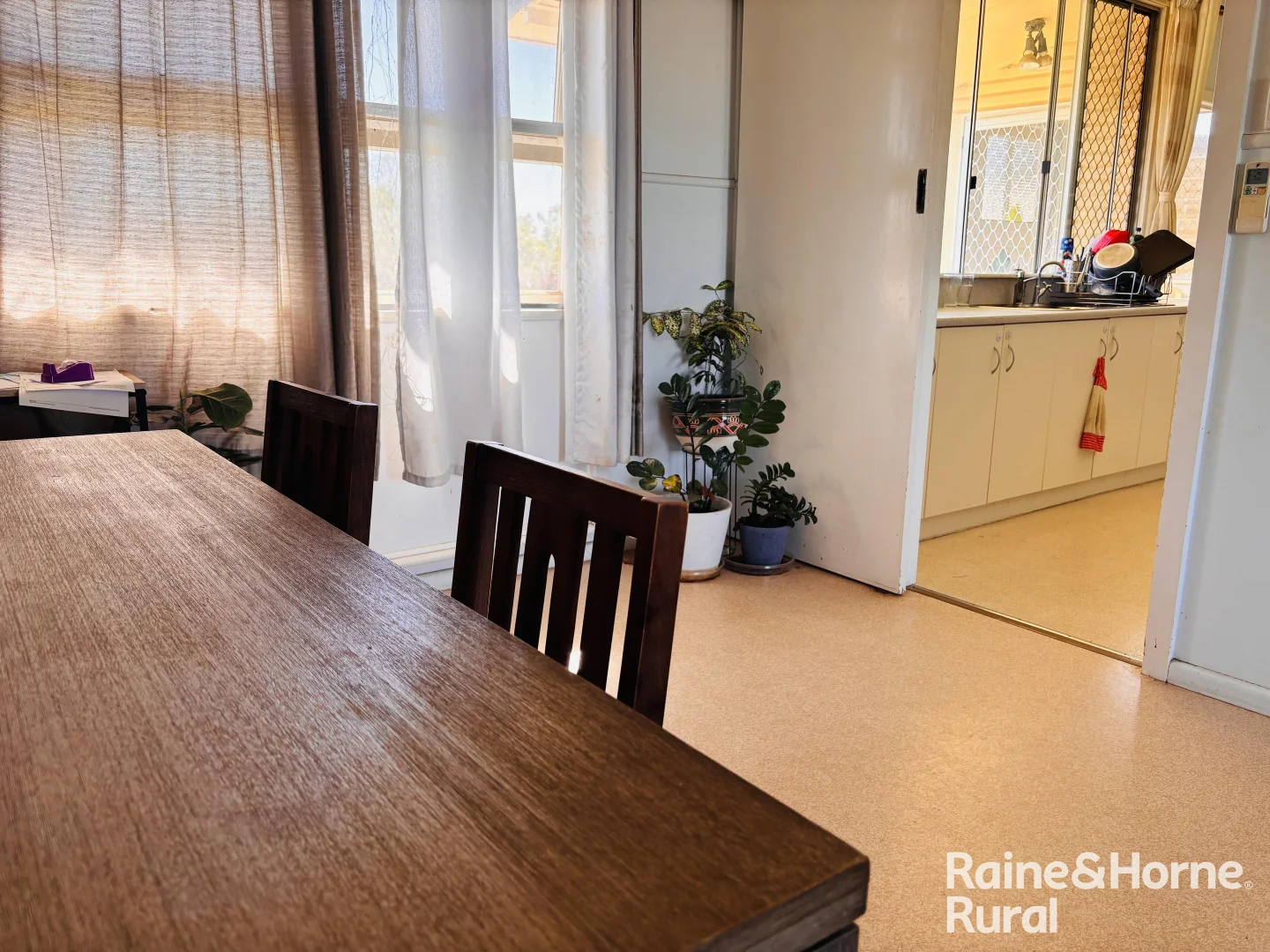 Additional image 3 of 33 Foott Street, Roma QLD 4455