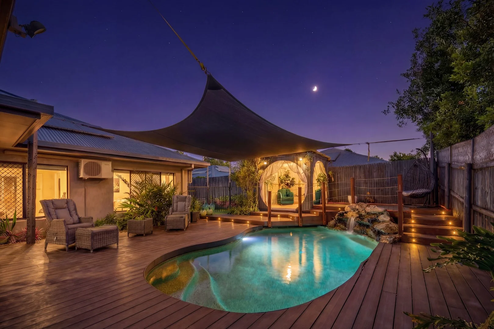 16 Chystanthus Street, Trinity Park QLD 4879