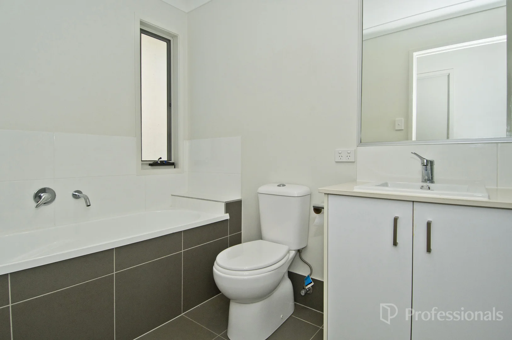 Additional image 9 of 295 Herses Road, Eagleby QLD 4207