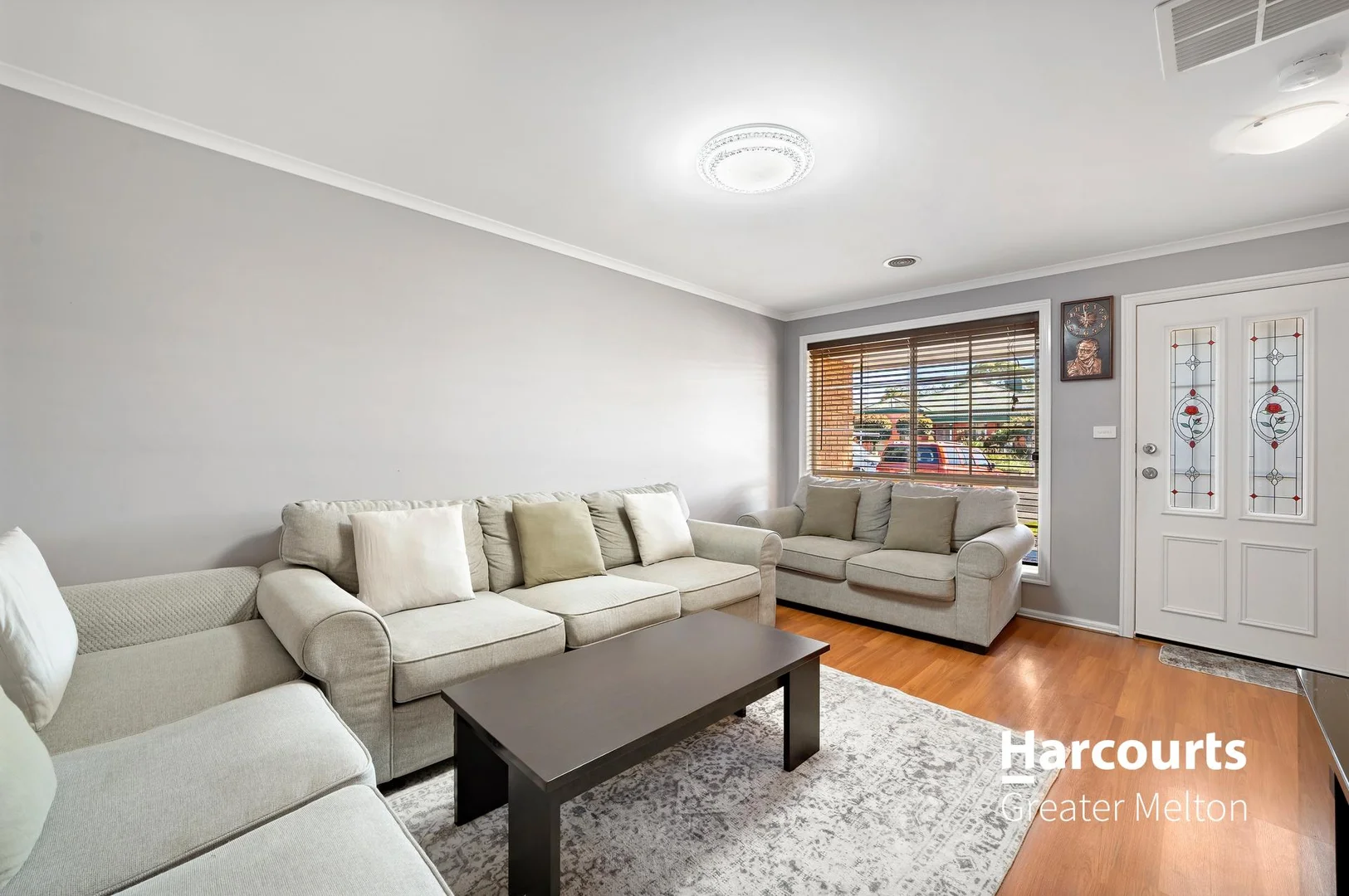3 Maculata Place, Manor Lakes VIC 3024 photo 2