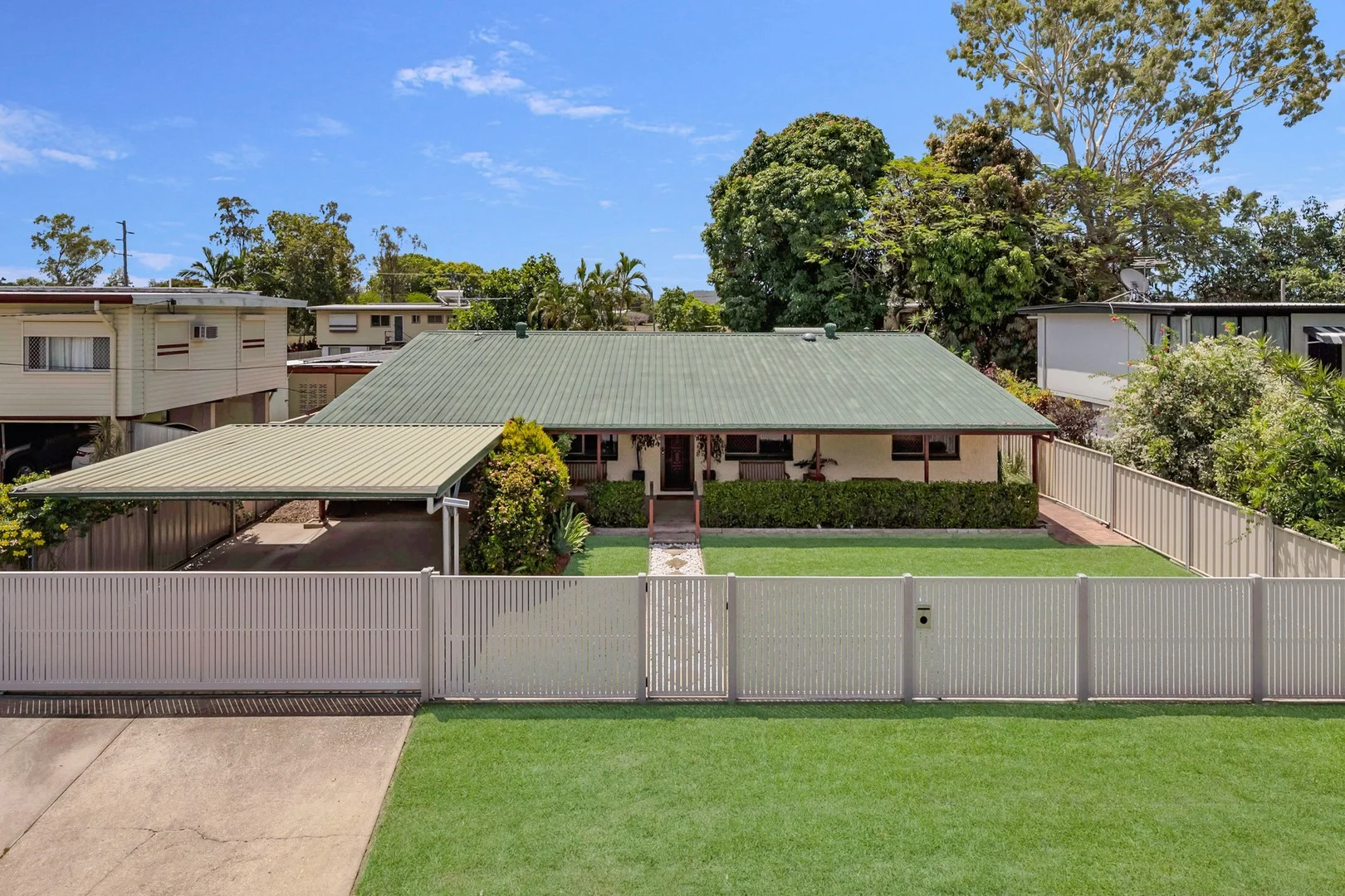 7 Paringa St, Cranbrook QLD 4814