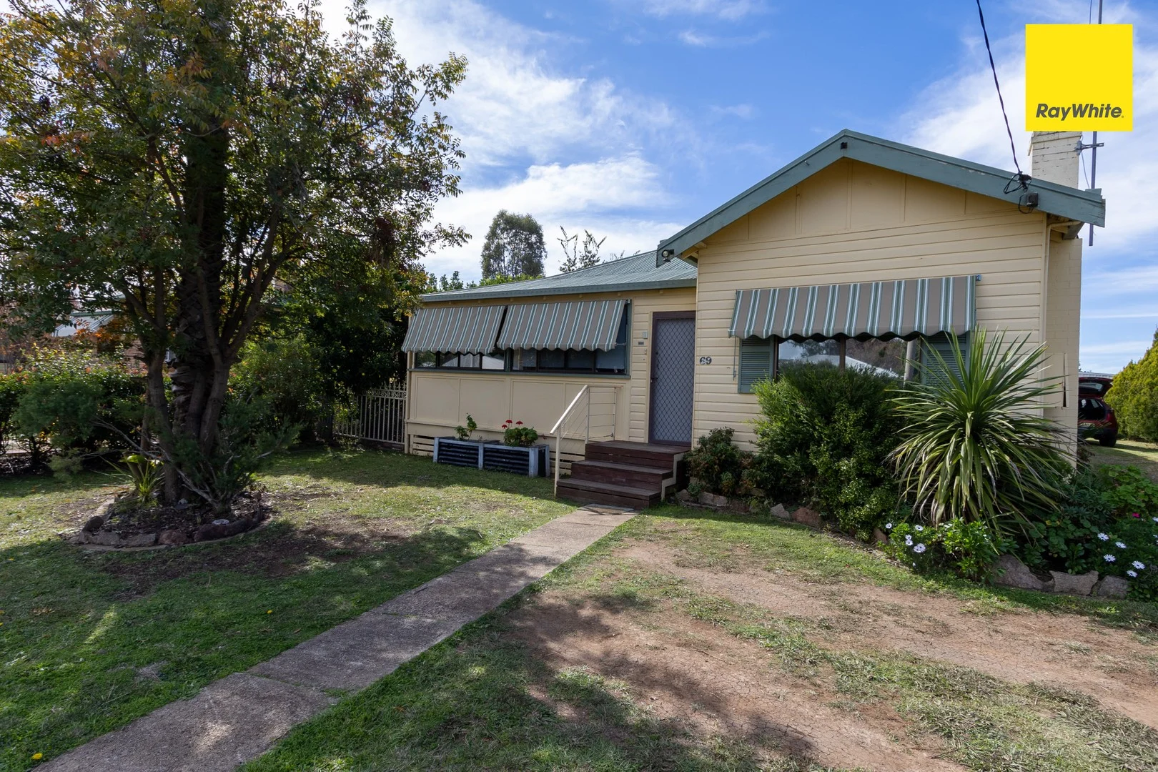 69 Rose Street, Inverell NSW 2360