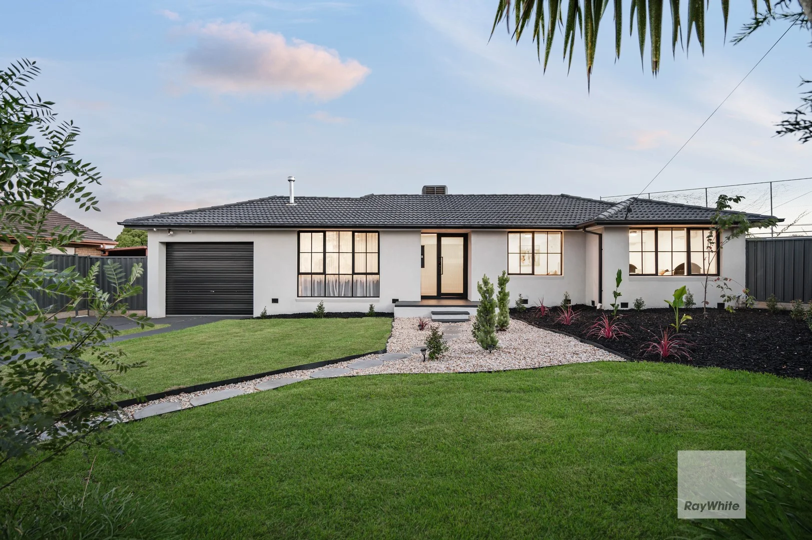 9 Bladen Place, Gladstone Park VIC 3043