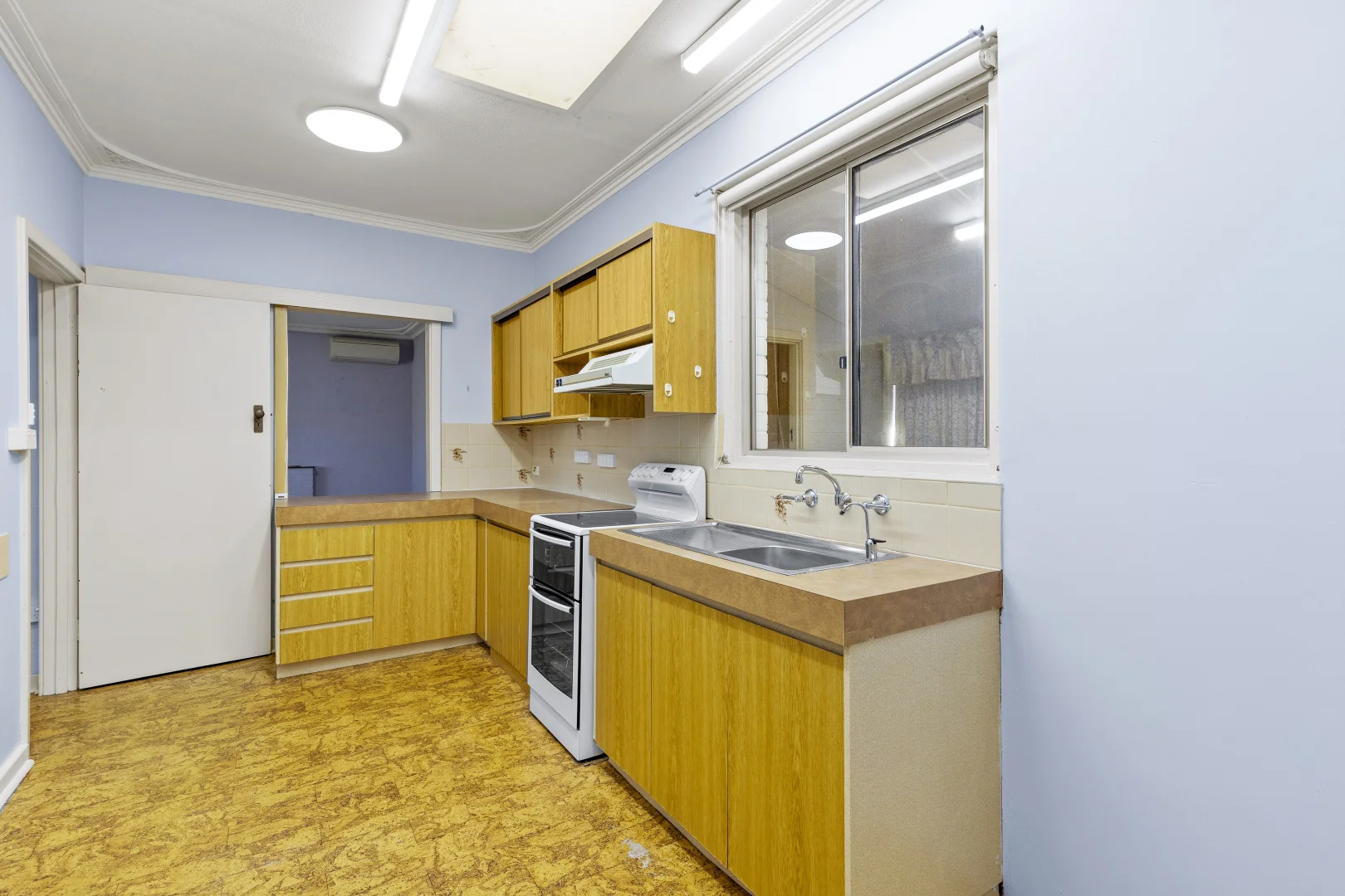 Additional image 3 of 87 Cohn Street, Kewdale WA 6105