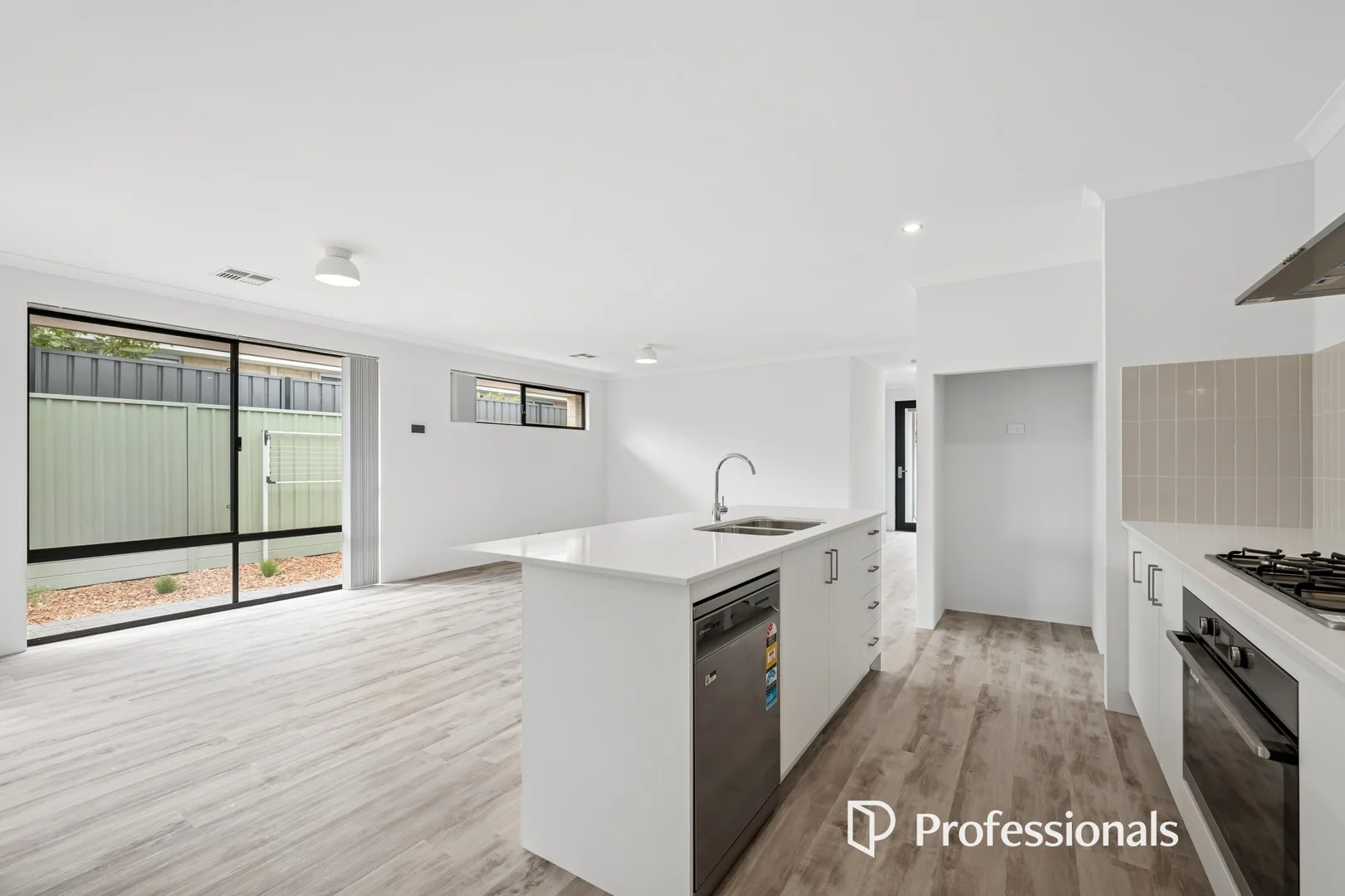 Additional image 6 of 32A Sussex Road, Forrestfield WA 6058