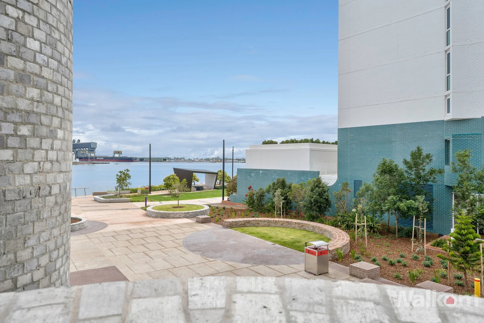 102/29 Honeysuckle Drive, Newcastle NSW 2300