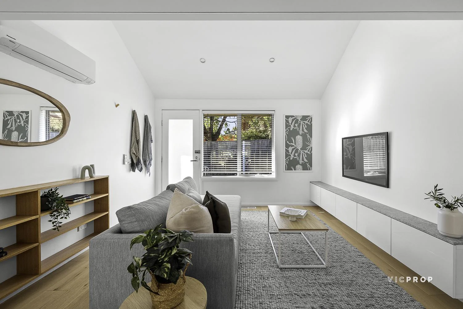 Additional image 4 of 5/14 Athelstane Grove, Ivanhoe VIC 3079