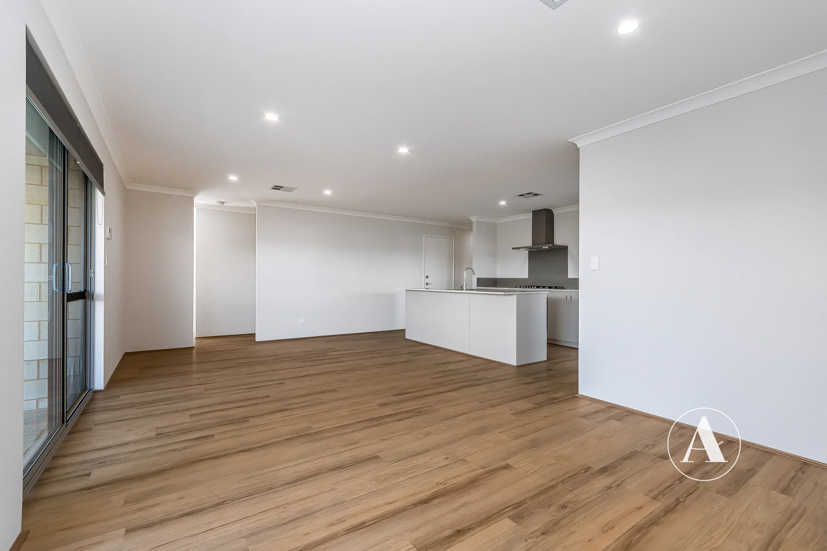 Additional image 8 of 18 Inbat Court, Dudley Park WA 6210