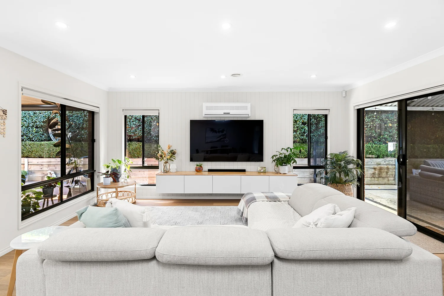 Additional image 11 of 8 St Mellion Close, Sunbury VIC 3429