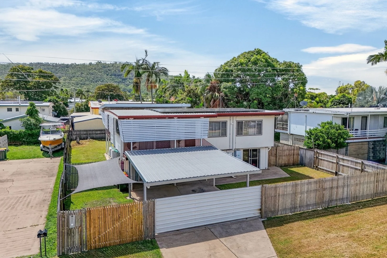 18 Hall Street, Kirwan QLD 4817
