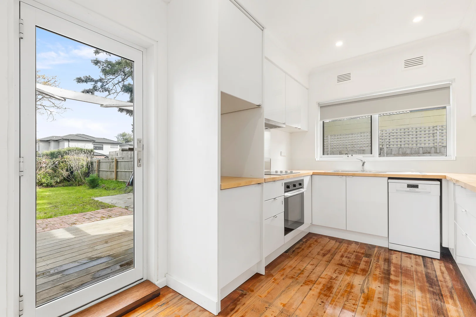 Additional image 2 of 67 Chapel Road, Moorabbin VIC 3189