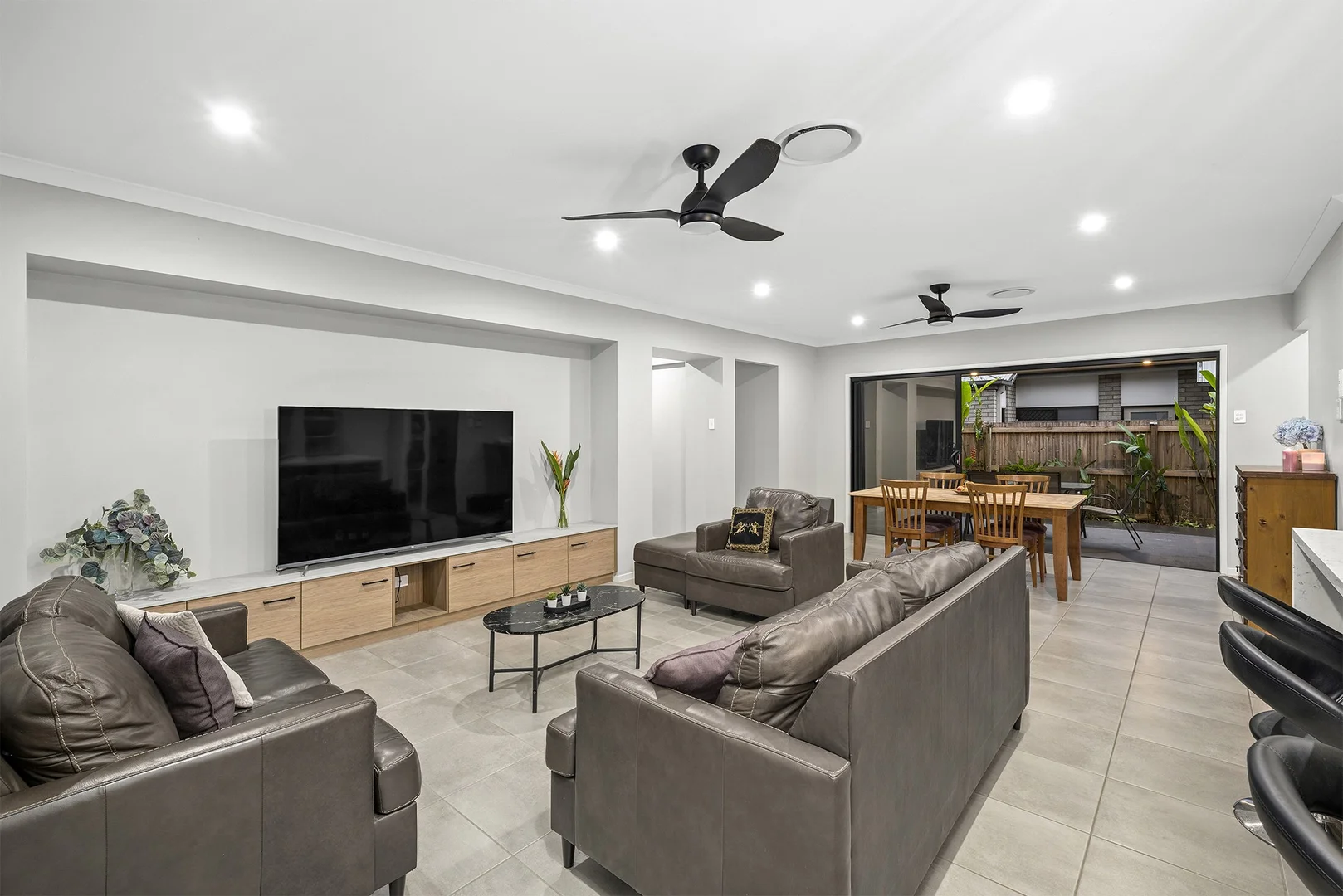 Additional image 5 of 72 Macadamia Circuit, Park Ridge QLD 4125