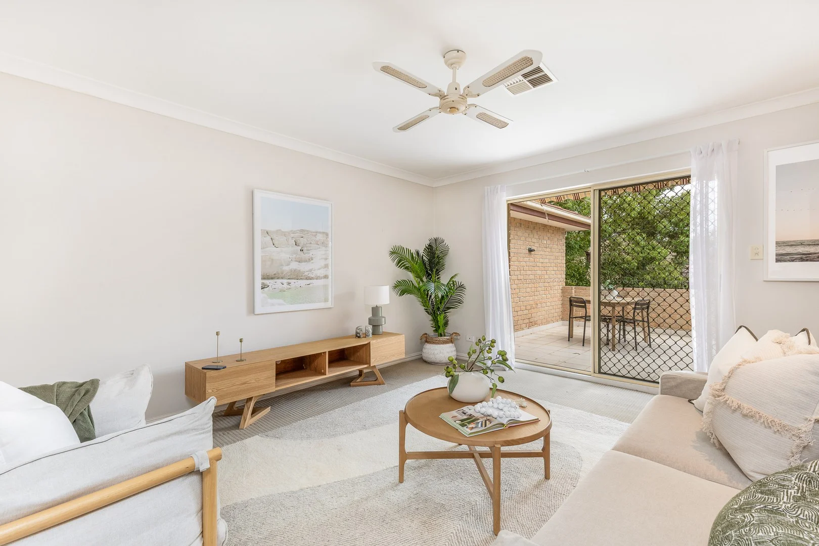 2/88-92 Yathong Road, Caringbah NSW 2229