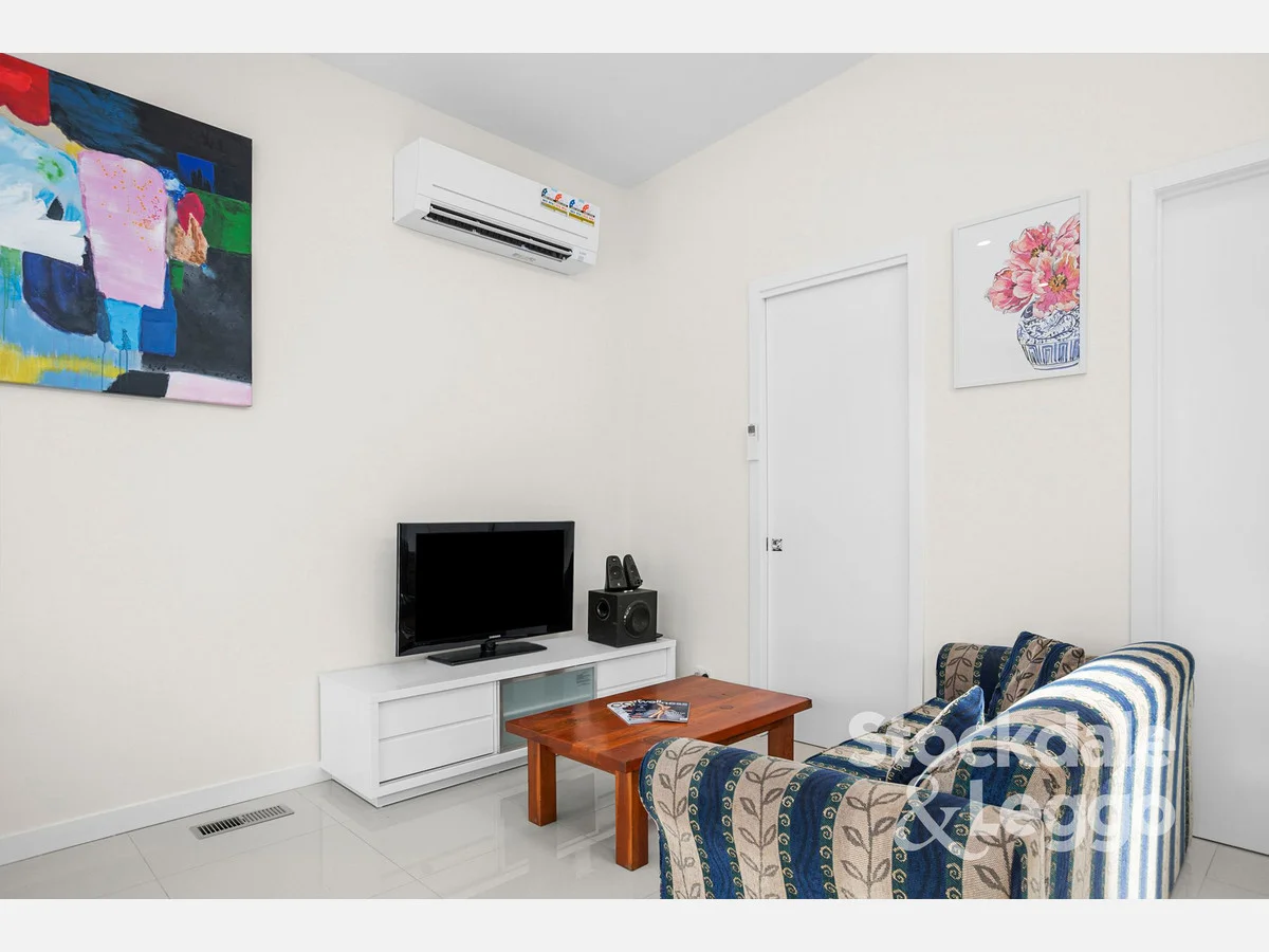 64 Third Avenue, Rosebud VIC 3939 photo 3