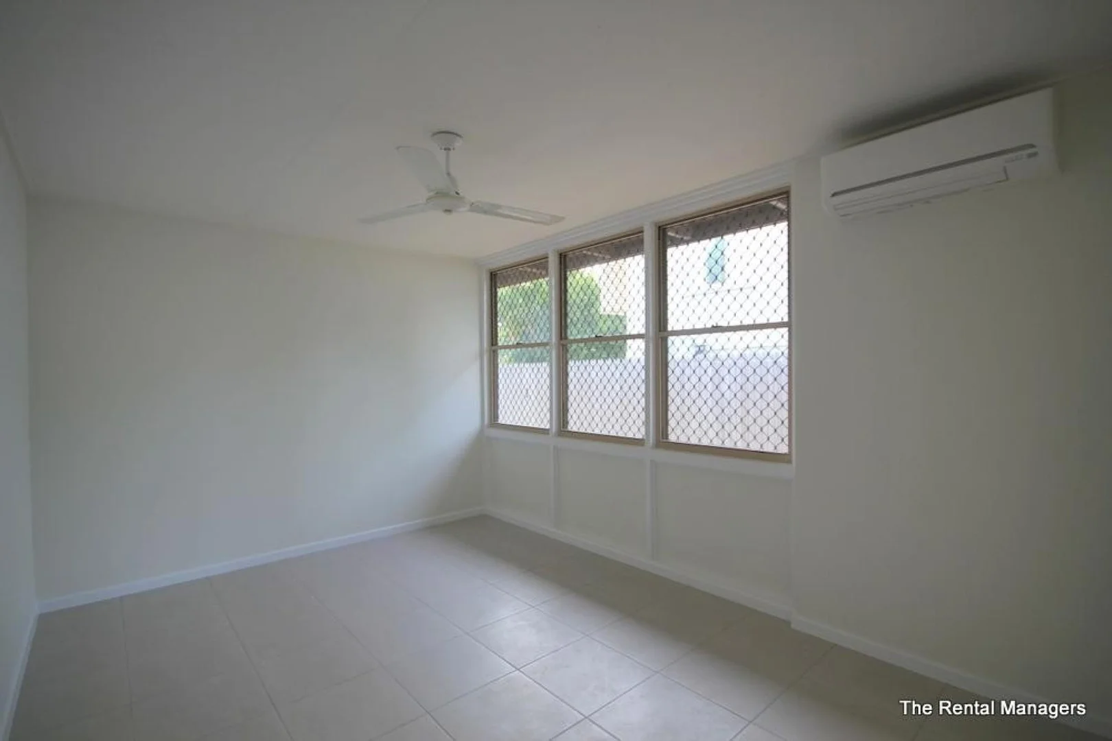 Additional image 6 of 2/18 Launder Street, Mundingburra QLD 4812