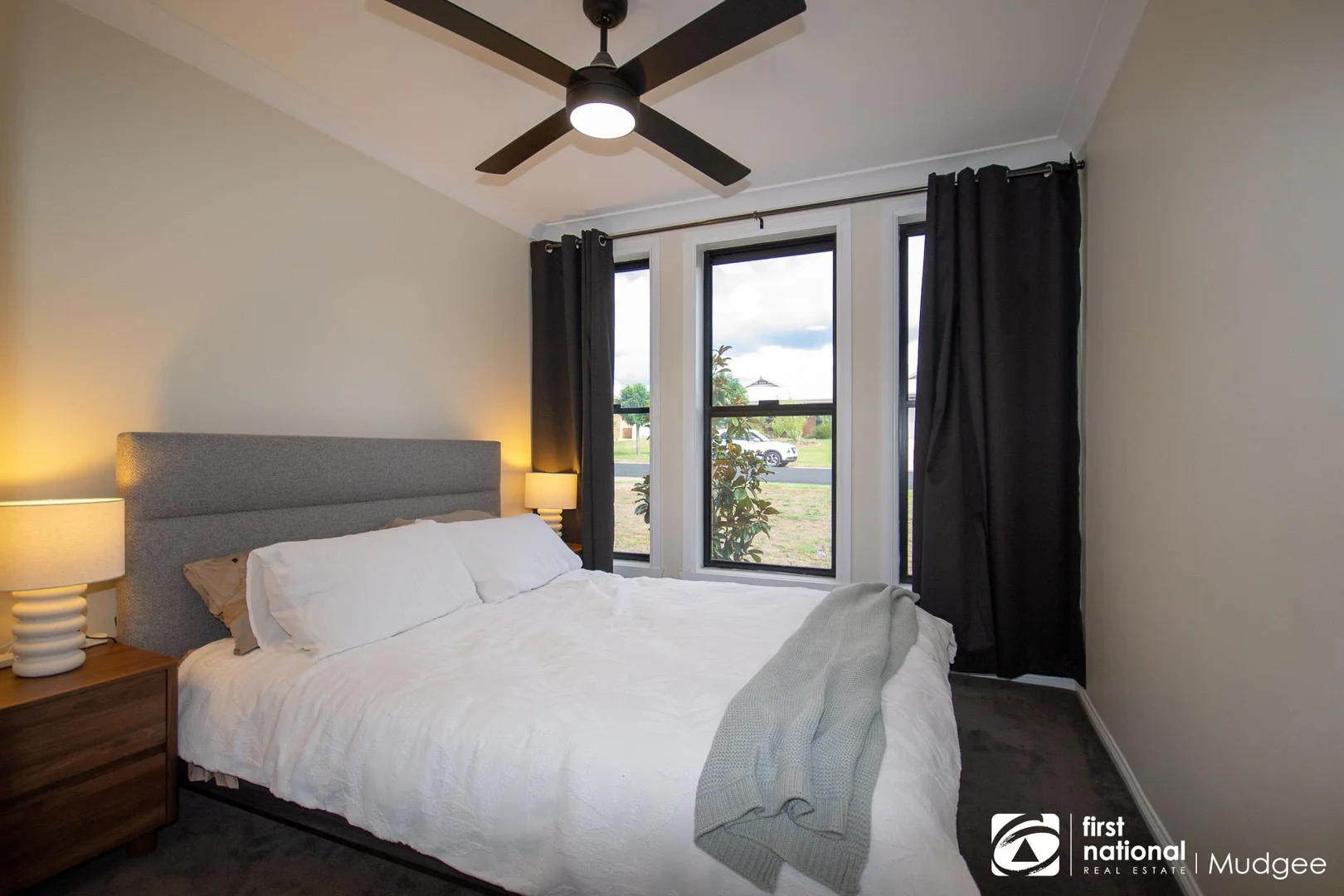 33 Macquarie Drive, Mudgee NSW 2850 photo 3