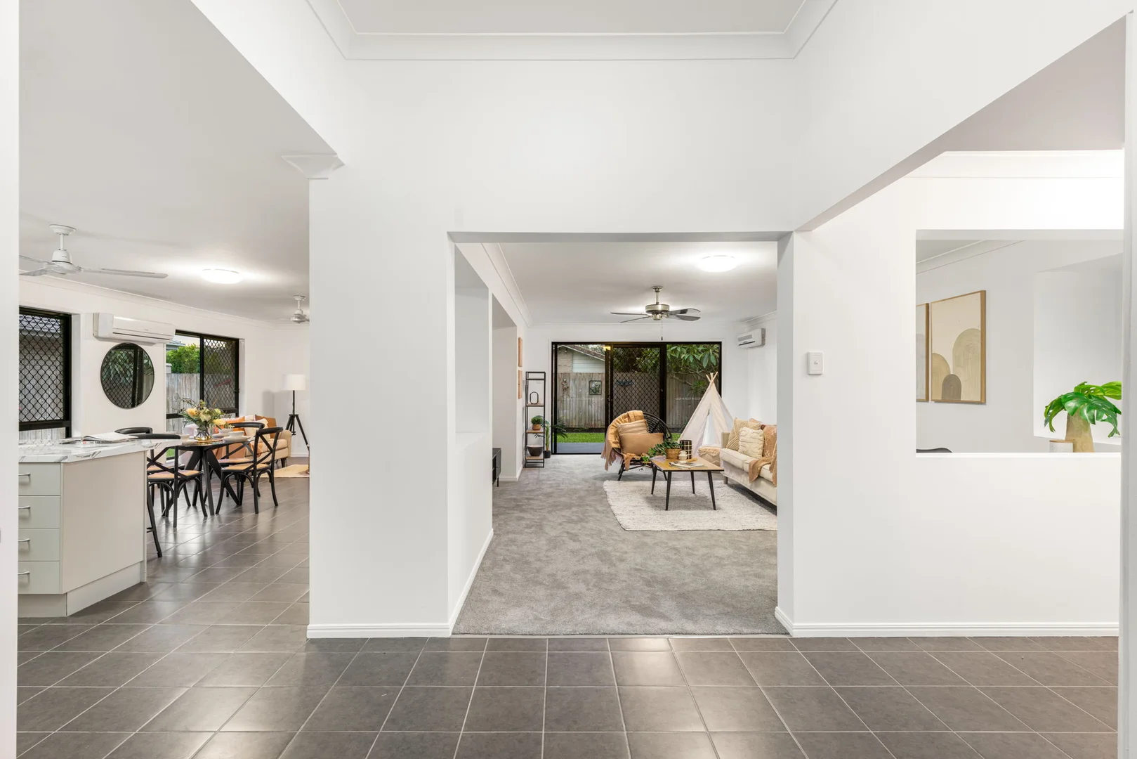 Additional image 2 of 16 Voss Boulevard, Heritage Park QLD 4118