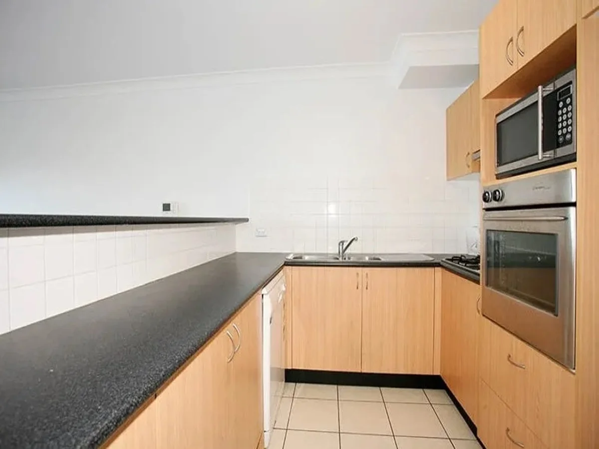 Additional image 2 of 301/7-11 Princes Highway, St Peters NSW 2044